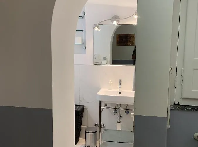B&s Domus Colosseo Апартаменты